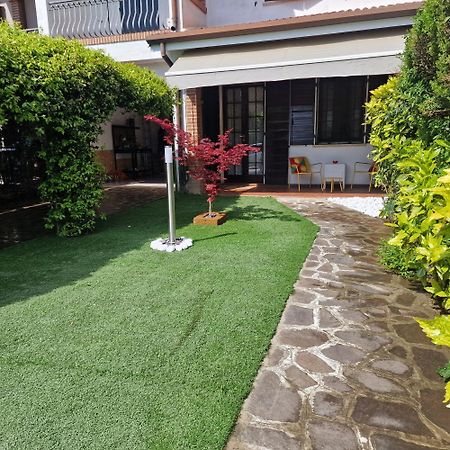Bagnolo San Vito Residenza Vittoriaヴィラ エクステリア 写真