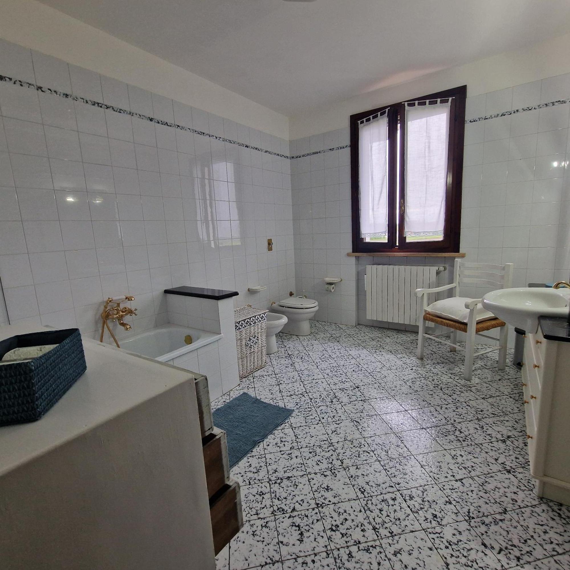 Bagnolo San Vito Residenza Vittoriaヴィラ エクステリア 写真