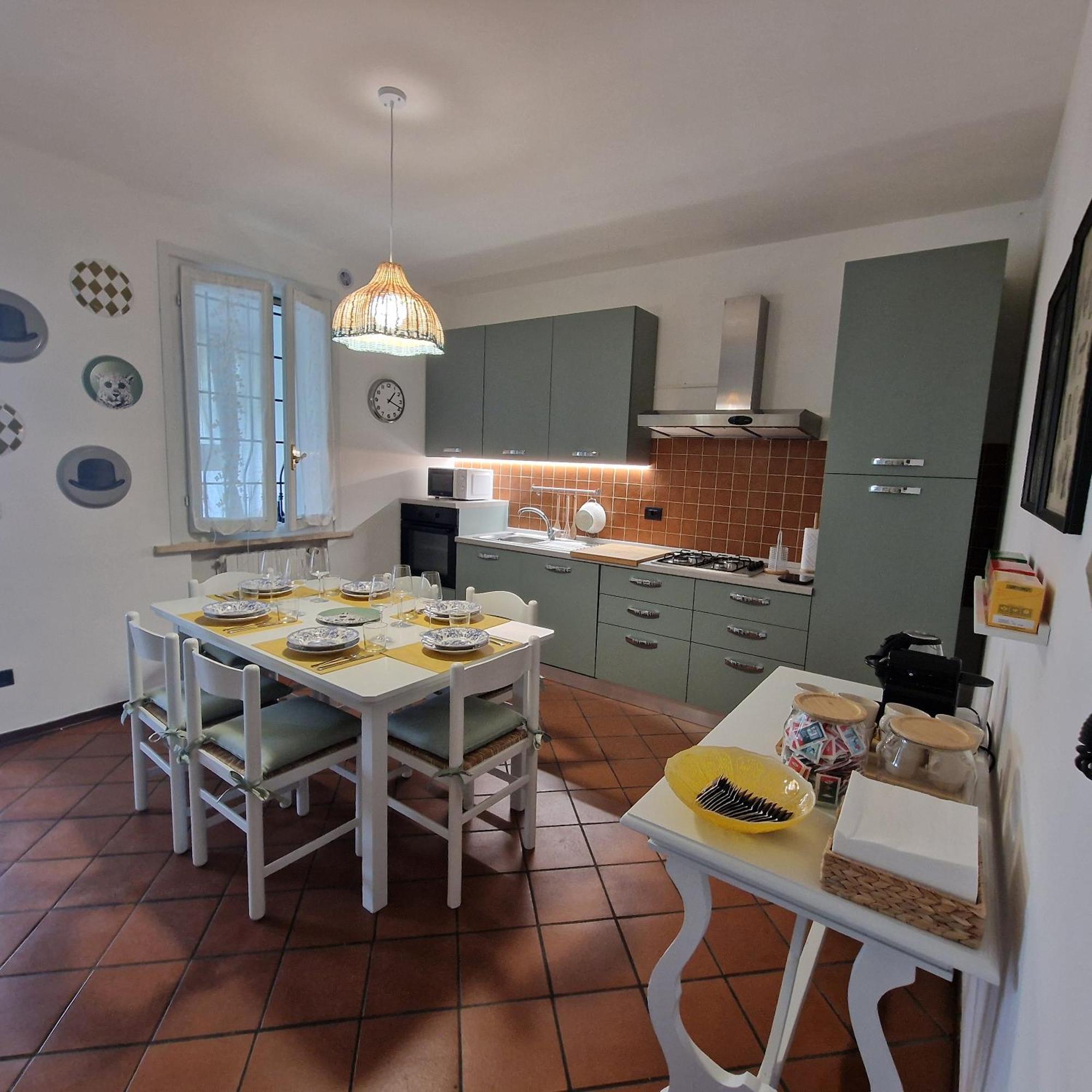 Bagnolo San Vito Residenza Vittoriaヴィラ エクステリア 写真